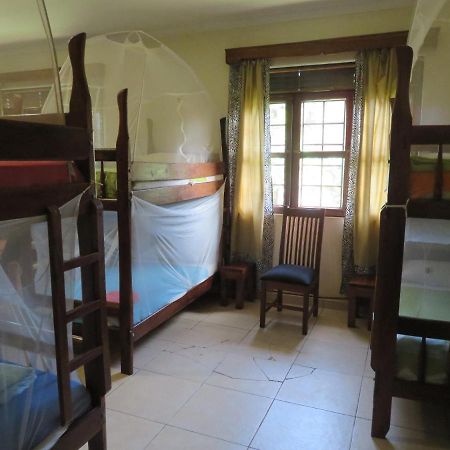 Готель Bikeventures House Uganda Джінджа Екстер'єр фото