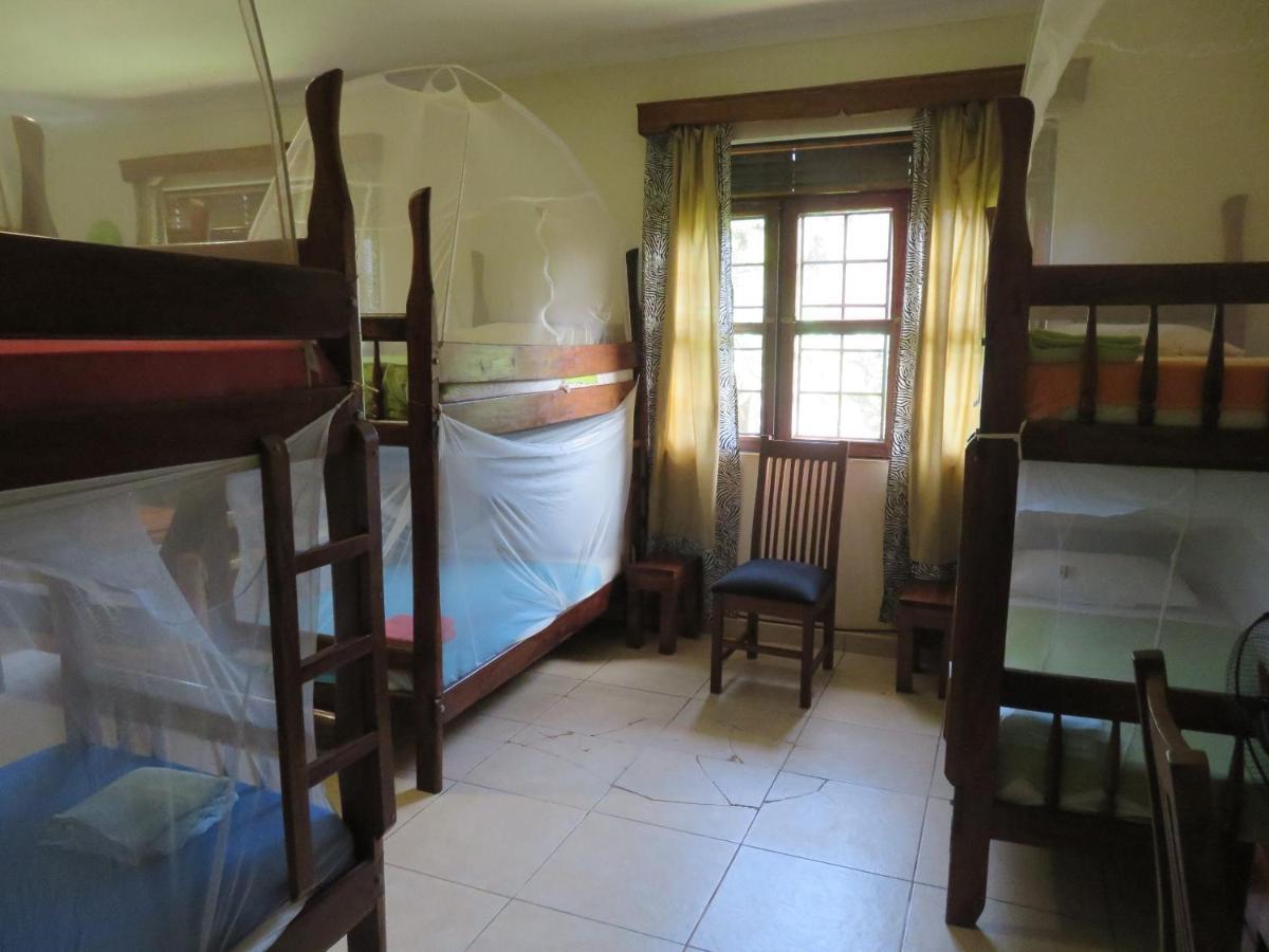 Готель Bikeventures House Uganda Джінджа Екстер'єр фото