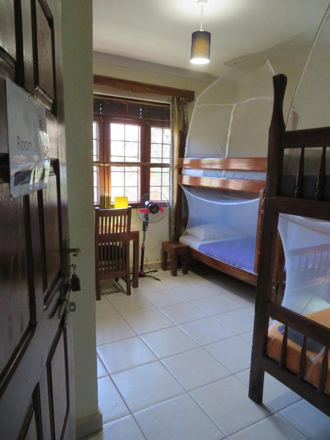 Готель Bikeventures House Uganda Джінджа Екстер'єр фото